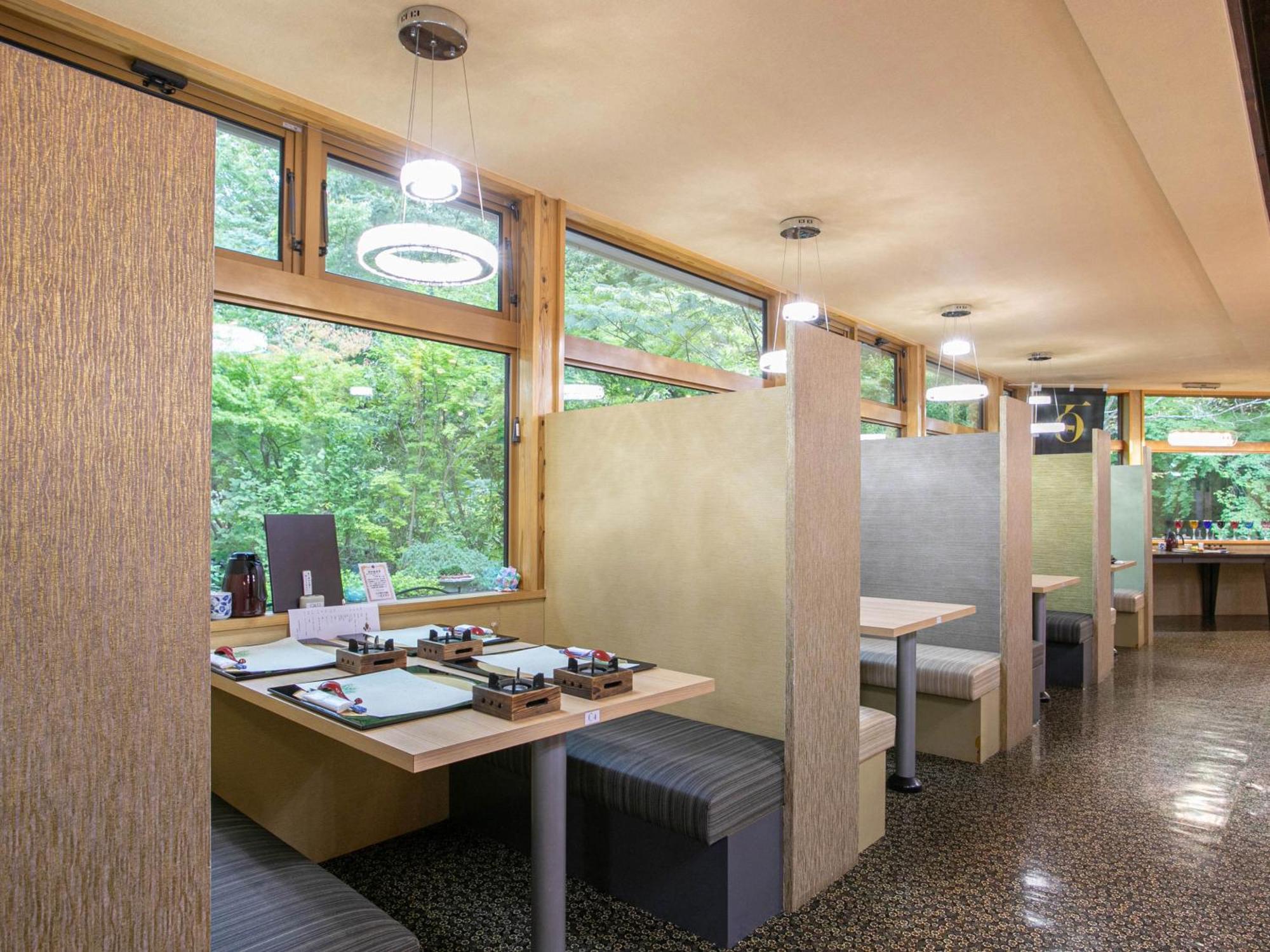 Yufuin Besso Shikisai Hotel Экстерьер фото