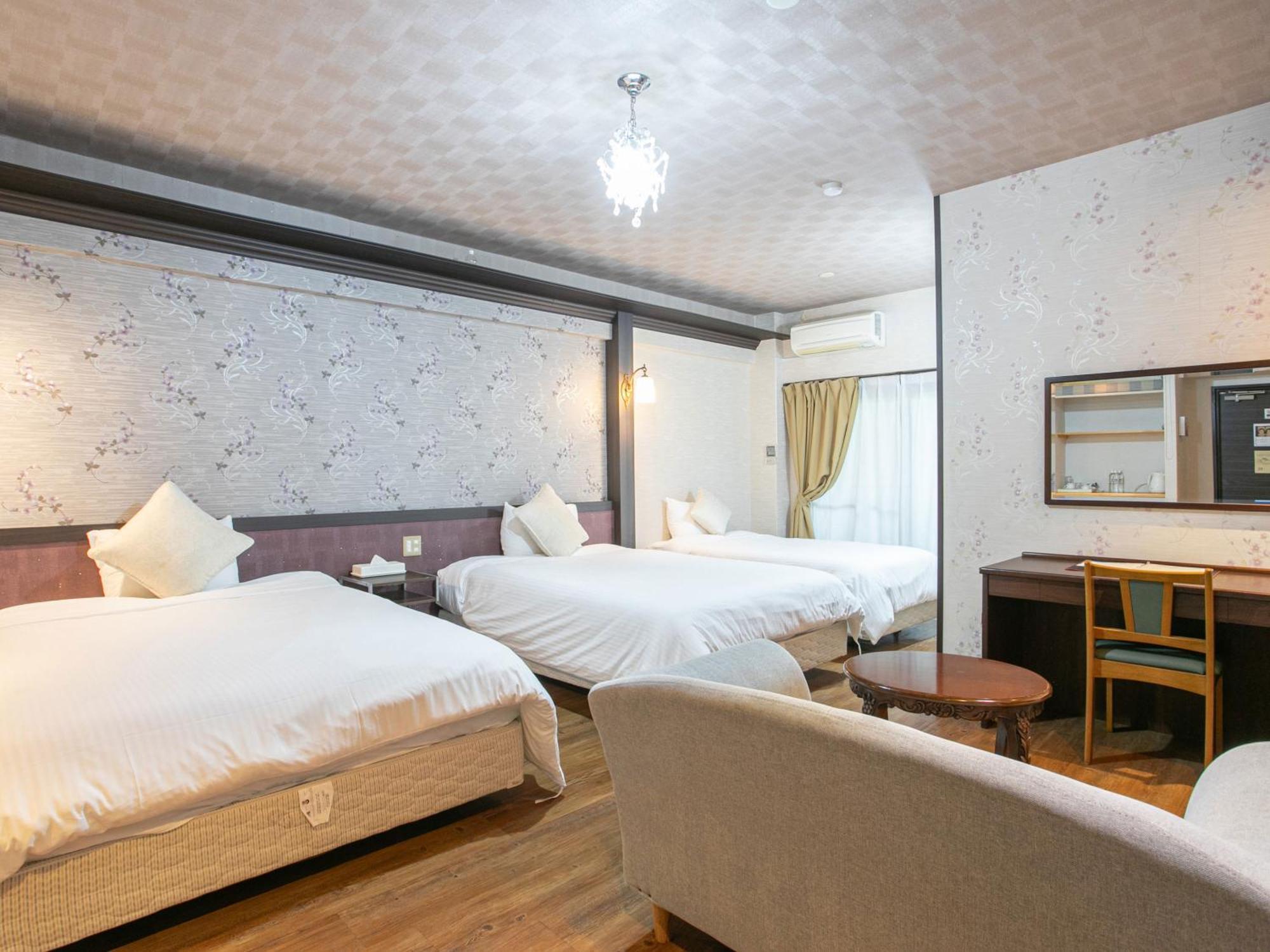 Yufuin Besso Shikisai Hotel Номер фото